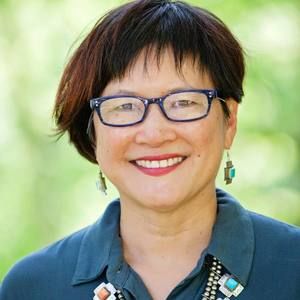 Meet your Posher, Gloria